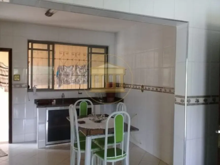 Foto 4 de Casa com 2 quartos à venda, 360m2 em Pindamonhangaba - SP