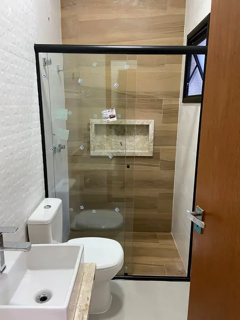 Foto 3 de Casa de Condomínio com 3 quartos à venda em Parque São Domingos, Pindamonhangaba - SP