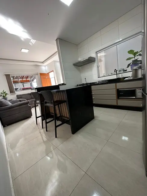Foto 8 de Casa com 2 quartos à venda, 76m2 em Pindamonhangaba - SP