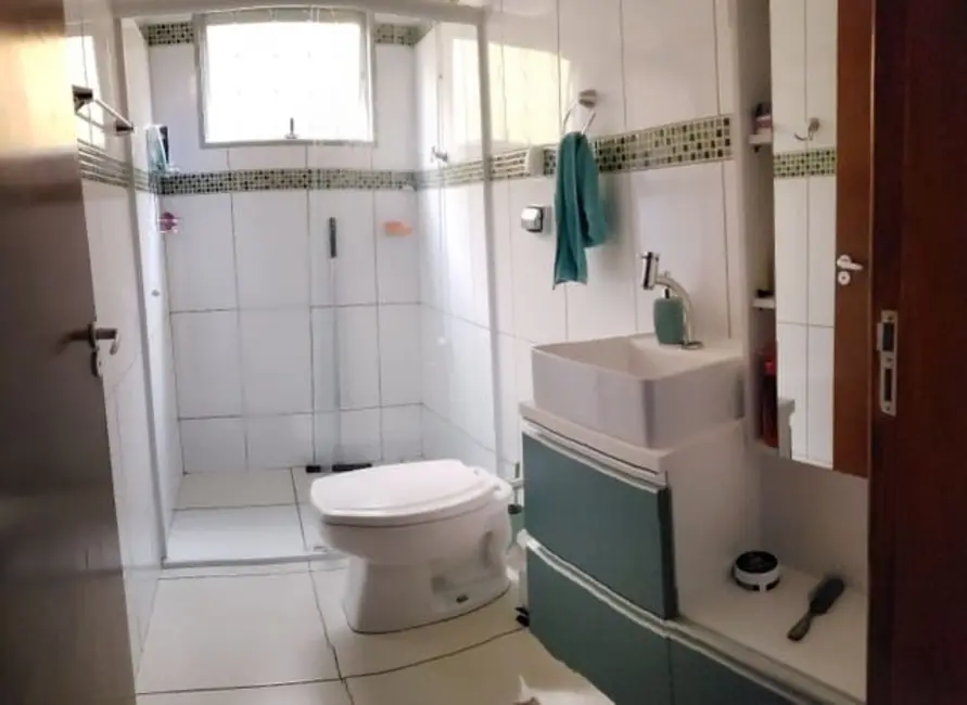 Foto 4 de Casa com 3 quartos à venda, 90m2 em Jardim Liete, Taubate - SP