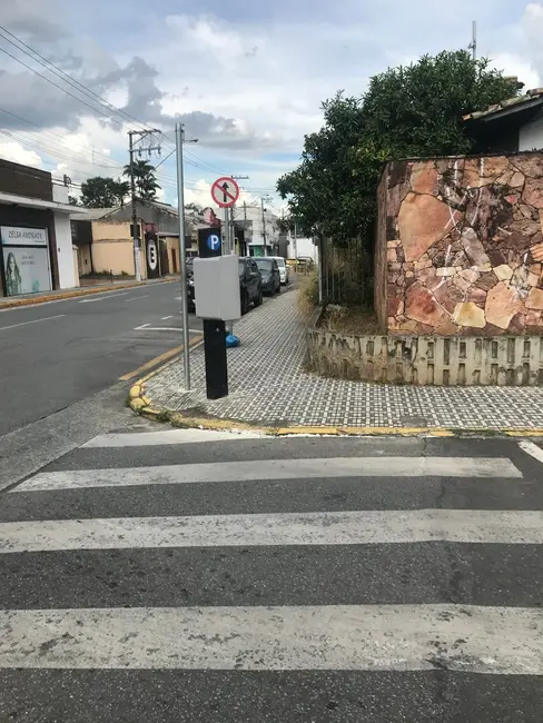 Foto 2 de Sobrado com 3 quartos à venda, 256m2 em Centro, Pindamonhangaba - SP