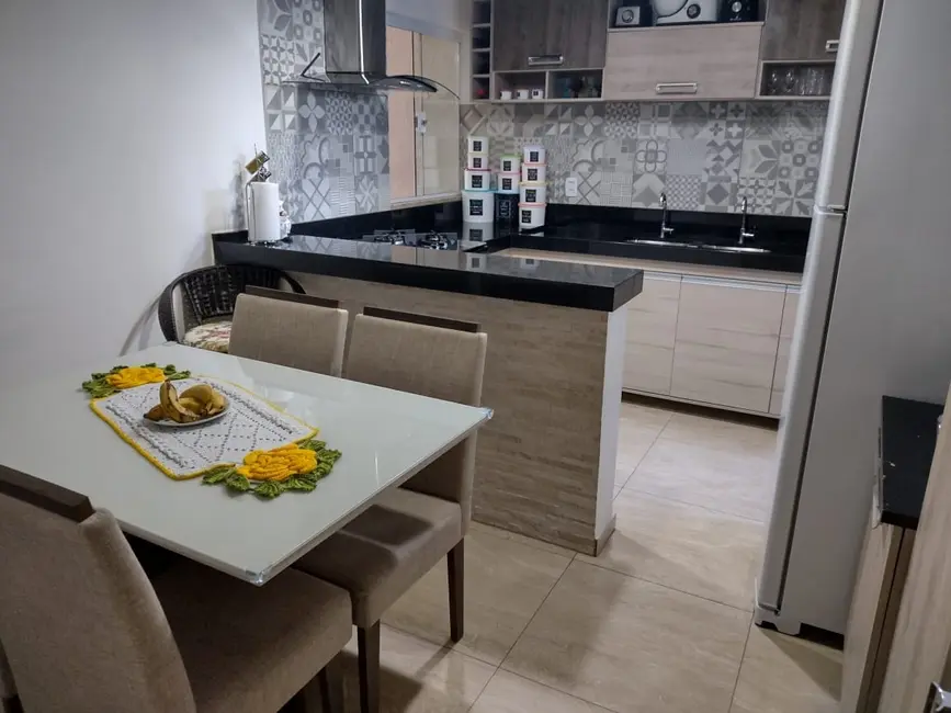 Foto 5 de Casa com 2 quartos à venda, 65m2 em Residencial e Comercial Portal dos Eucaliptos, Pindamonhangaba - SP