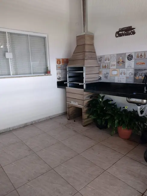 Casa com 2 quartos à venda, 65m2 em Residencial e Comercial Portal dos Eucaliptos, Pindamonhangaba - SP - imagem 1 Foto 1 de Casa com 2 quartos à venda, 65m2 em Residencial e Comercial Portal dos Eucaliptos, Pindamonhangaba - SP