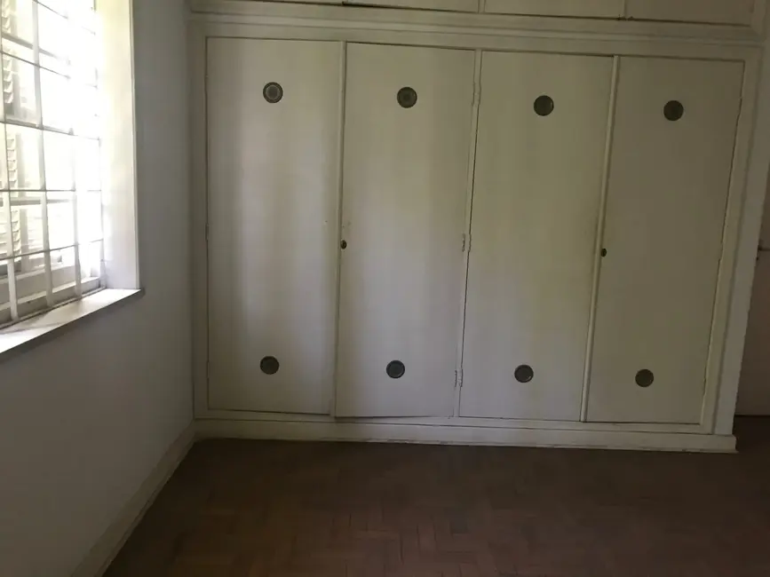 Foto 7 de Casa com 4 quartos à venda, 245m2 em Centro, Pindamonhangaba - SP