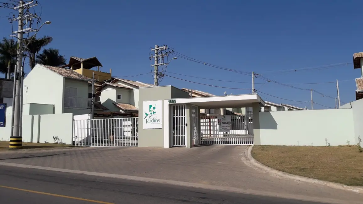 Foto 2 de Sobrado com 3 quartos à venda e para alugar, 83m2 em Pindamonhangaba - SP