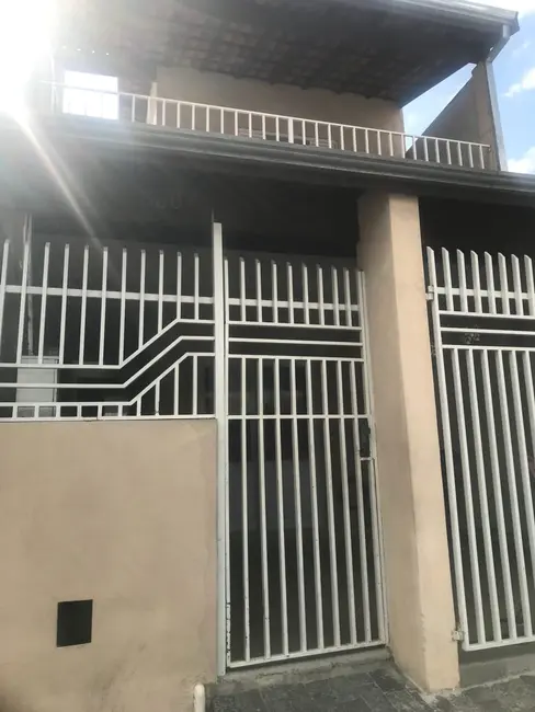 Foto 2 de Casa com 3 quartos à venda, 125m2 em Pindamonhangaba - SP