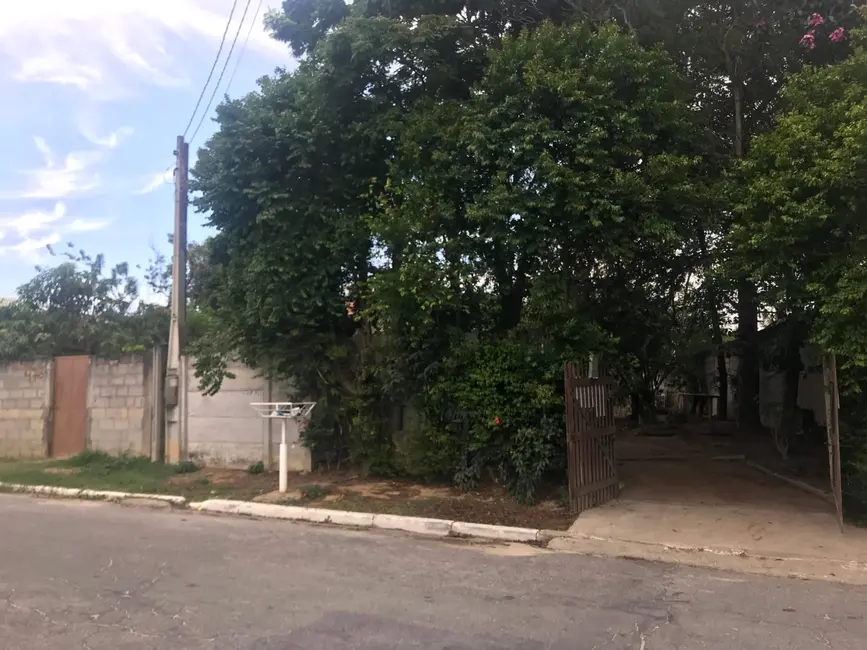 Foto 1 de Casa à venda, 810m2 em Vila São Benedito, Pindamonhangaba - SP