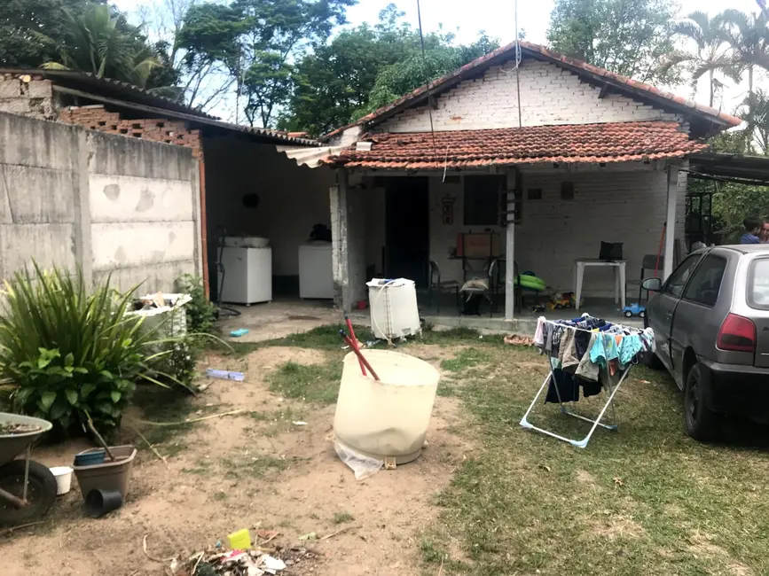 Foto 4 de Casa à venda, 810m2 em Vila São Benedito, Pindamonhangaba - SP