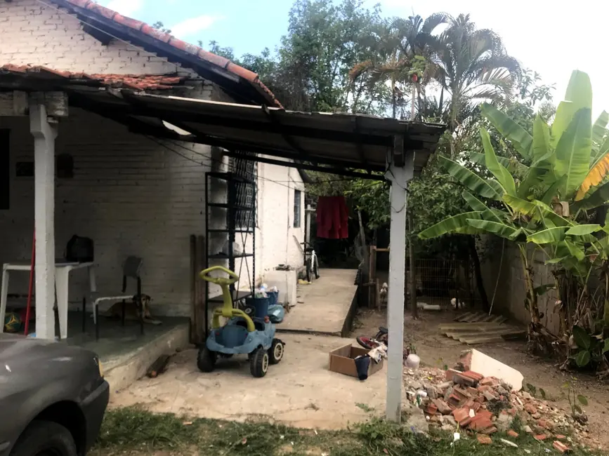 Foto 15 de Casa à venda, 810m2 em Vila São Benedito, Pindamonhangaba - SP