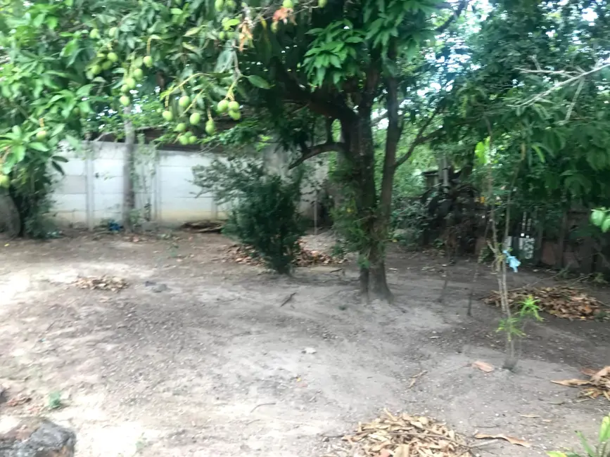 Foto 12 de Casa à venda, 810m2 em Vila São Benedito, Pindamonhangaba - SP