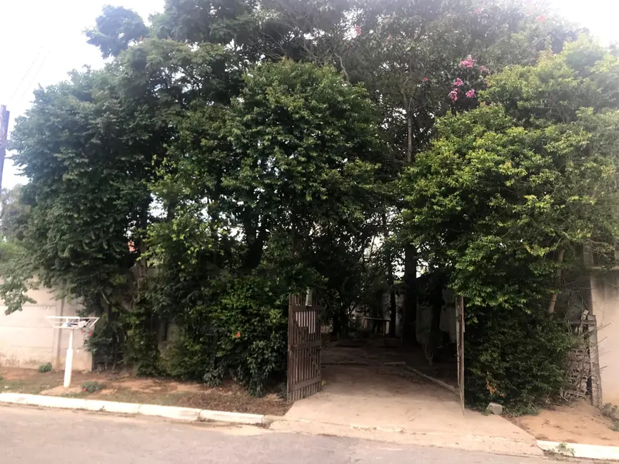 Foto 2 de Casa à venda, 810m2 em Vila São Benedito, Pindamonhangaba - SP