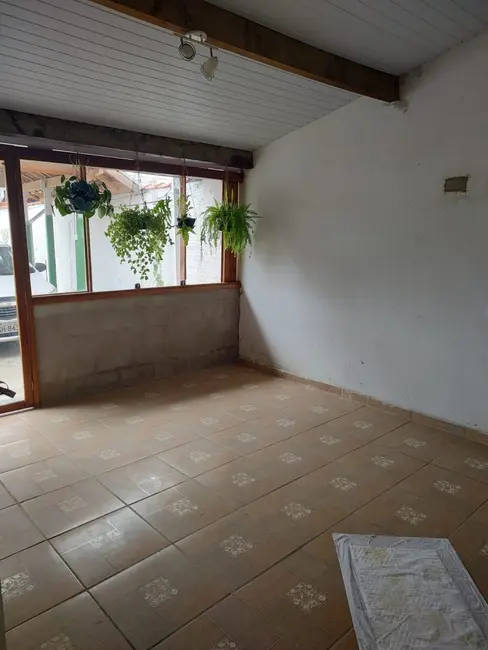 Foto 4 de Casa com 2 quartos à venda, 110m2 em Pindamonhangaba - SP