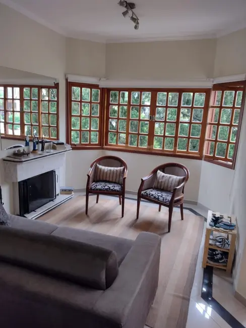 Casa de Condomínio com 4 quartos à venda, 275m2 em Sao Jose Dos Campos - SP - imagem 9 Foto 9 de Casa de Condomínio com 4 quartos à venda, 275m2 em Sao Jose Dos Campos - SP