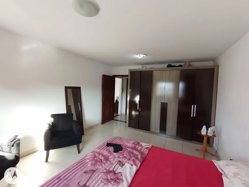 Foto 3 de Casa com 2 quartos à venda, 109m2 em Tremembe - SP
