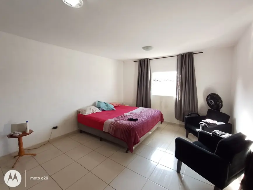 Foto 4 de Casa com 2 quartos à venda, 109m2 em Tremembe - SP