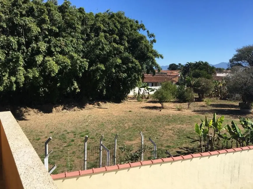 Foto 5 de Sobrado com 3 quartos à venda, 196m2 em Tremembe - SP