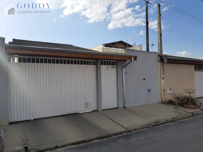 Foto 1 de Casa com 3 quartos à venda, 140m2 em Pindamonhangaba - SP