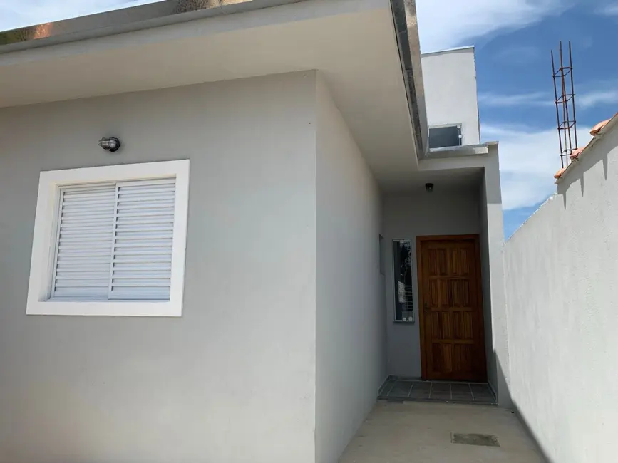 Foto 1 de Casa com 2 quartos à venda, 60m2 em Vila Rica, Pindamonhangaba - SP