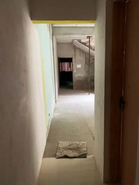 Sobrado com 3 quartos à venda em Pindamonhangaba - SP - imagem 6 Foto 6 de Sobrado com 3 quartos à venda em Pindamonhangaba - SP