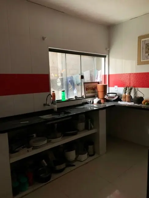 Sobrado com 3 quartos à venda em Pindamonhangaba - SP - imagem 1 Foto 1 de Sobrado com 3 quartos à venda em Pindamonhangaba - SP