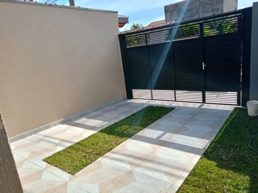 Foto 1 de Casa com 2 quartos à venda, 62m2 em Tremembe - SP