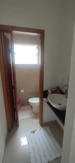 Foto 4 de Casa com 2 quartos à venda, 111m2 em Pindamonhangaba - SP