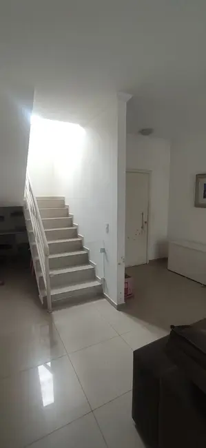 Foto 3 de Casa com 2 quartos à venda, 111m2 em Pindamonhangaba - SP