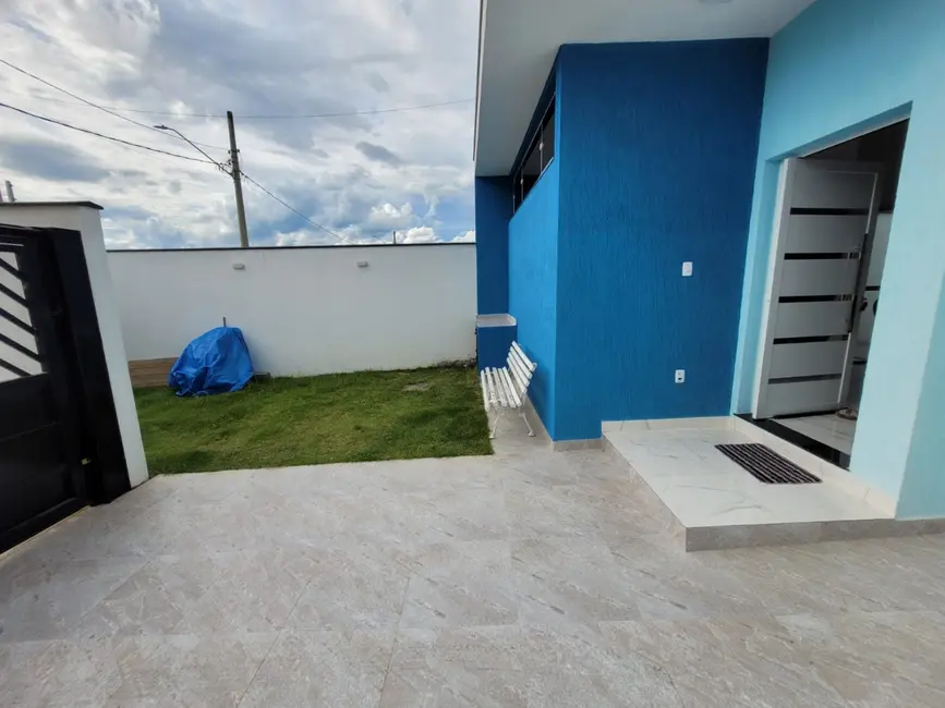 Foto 3 de Casa com 3 quartos à venda, 90m2 em Pindamonhangaba - SP