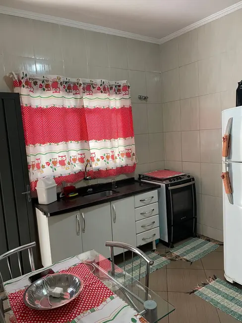 Foto 8 de Casa com 2 quartos à venda, 61m2 em Pindamonhangaba - SP