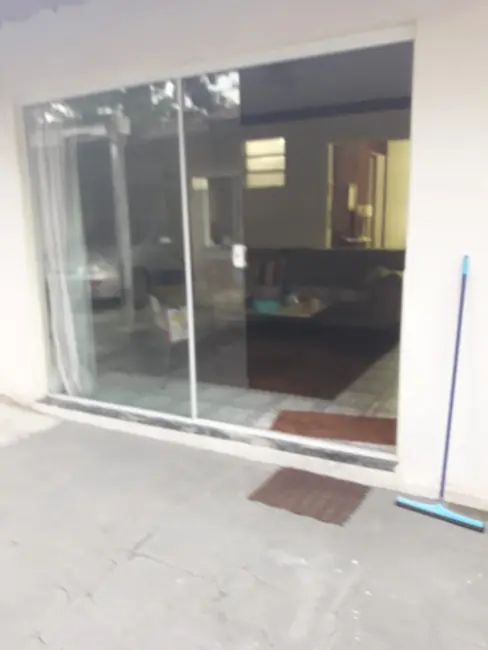 Foto 6 de Casa com 2 quartos à venda, 360m2 em Tremembe - SP