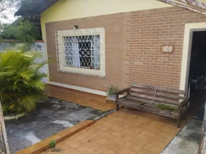 Foto 2 de Casa com 3 quartos à venda, 225m2 em Santana, Pindamonhangaba - SP