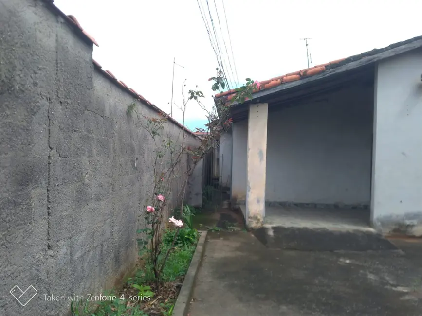 Foto 6 de Casa com 2 quartos à venda, 120m2 em Jardim Gurilândia, Taubate - SP