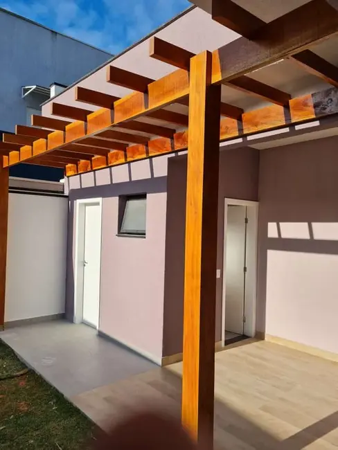 Foto 6 de Sobrado com 3 quartos à venda, 173m2 em Parque São Domingos, Pindamonhangaba - SP