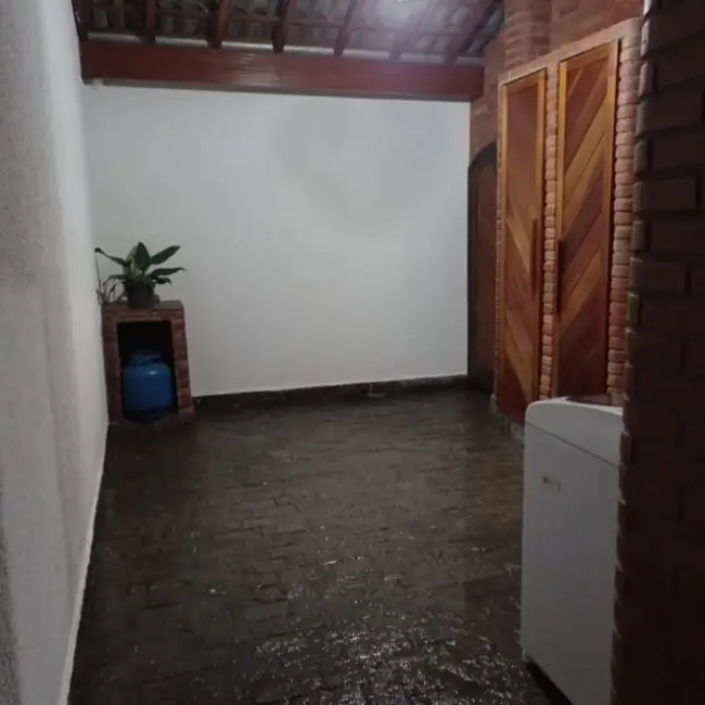 Foto 9 de Sobrado com 4 quartos à venda, 338m2 em Campos Elíseos, Taubate - SP