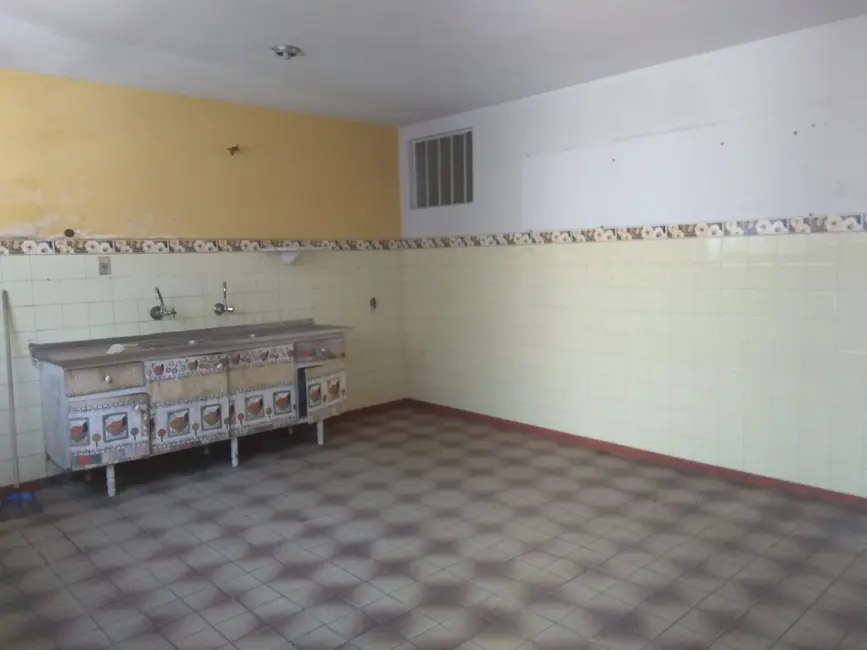 Foto 8 de Sobrado com 3 quartos à venda, 180m2 em Centro, Taubate - SP