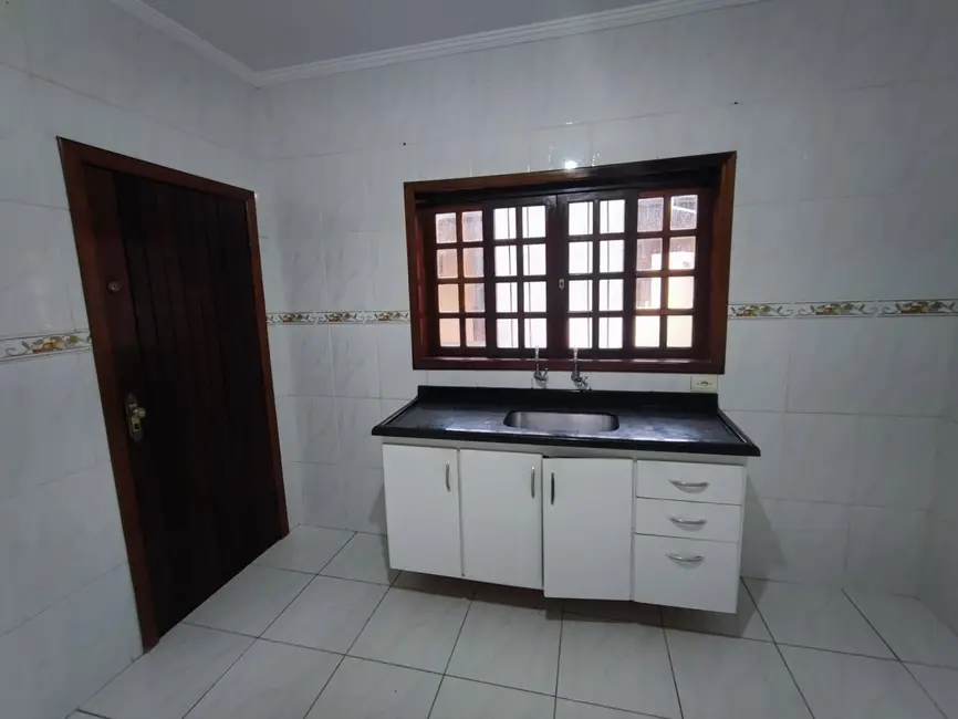 Foto 5 de Sobrado com 3 quartos à venda, 200m2 em Bela Vista, Pindamonhangaba - SP