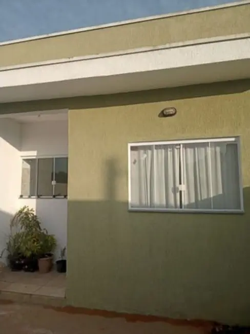 Foto 1 de Casa com 2 quartos à venda, 125m2 em Tremembe - SP