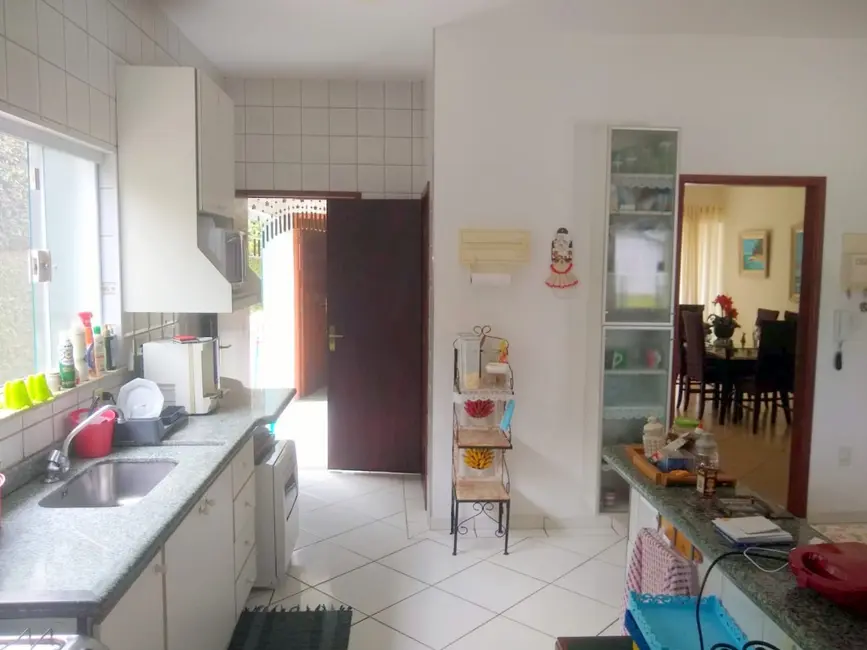 Foto 6 de Casa de Condomínio com 5 quartos à venda, 260m2 em São Dimas, Guaratingueta - SP