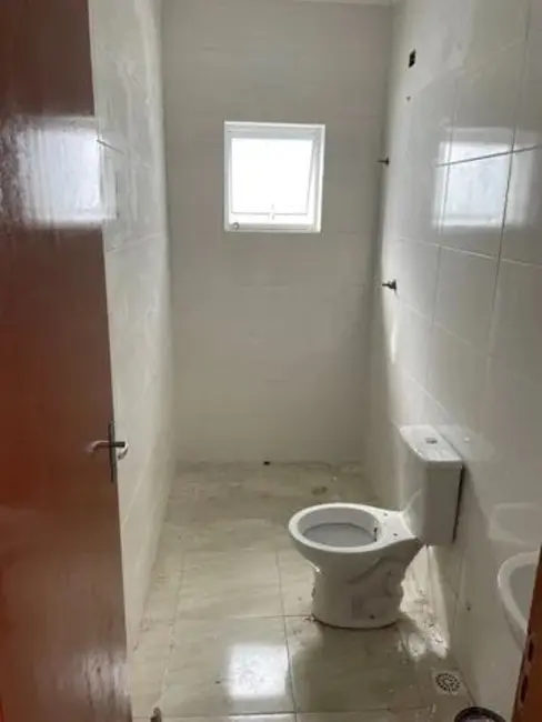 Foto 9 de Casa com 2 quartos à venda, 75m2 em Residencial Estoril, Taubate - SP