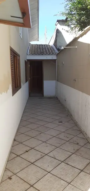 Foto 6 de Casa com 3 quartos à venda, 200m2 em Vila Rica, Pindamonhangaba - SP