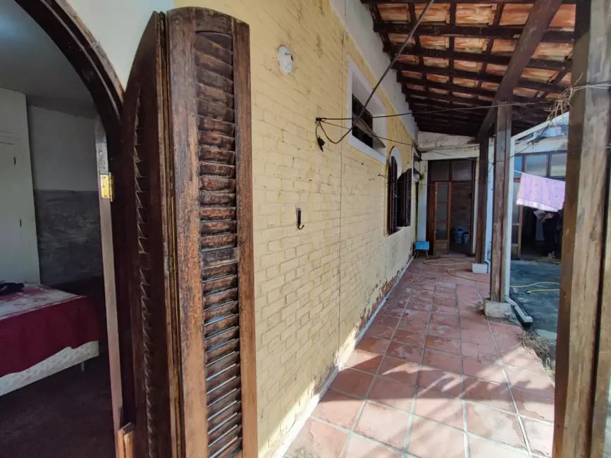 Casa com 3 quartos à venda, 202m2 em Bosque da Princesa, Pindamonhangaba - SP - imagem 4 Foto 4 de Casa com 3 quartos à venda, 202m2 em Bosque da Princesa, Pindamonhangaba - SP