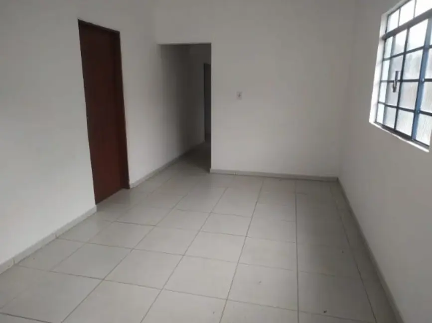Foto 1 de Casa com 3 quartos à venda, 120m2 em Chácara São Silvestre, Taubate - SP