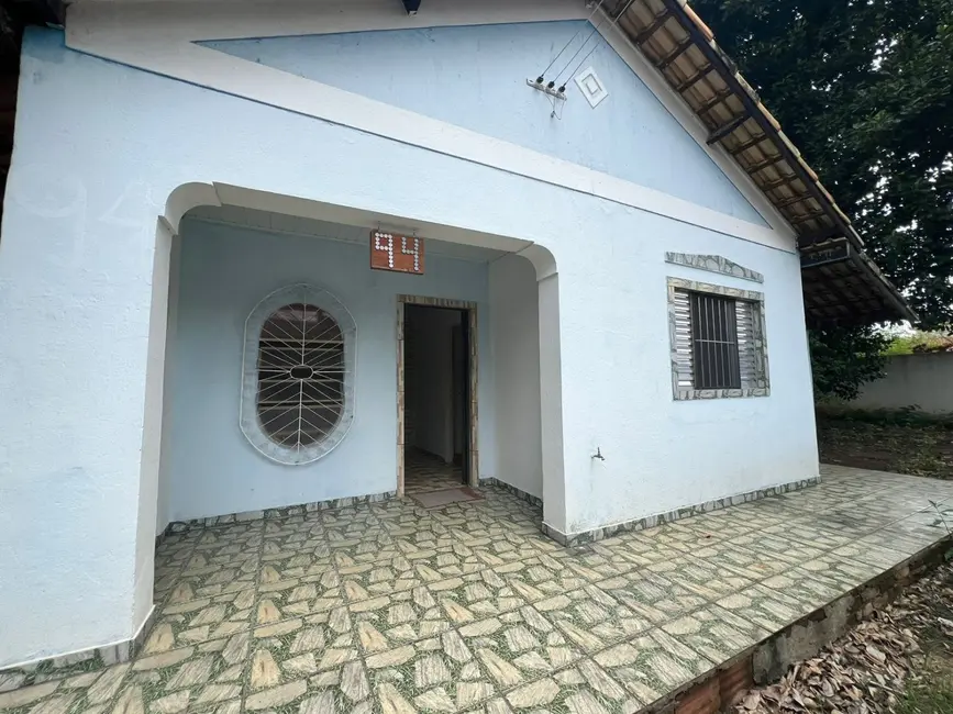 Foto 1 de Casa com 3 quartos à venda, 120m2 em Jardim Santa Cecília, Pindamonhangaba - SP