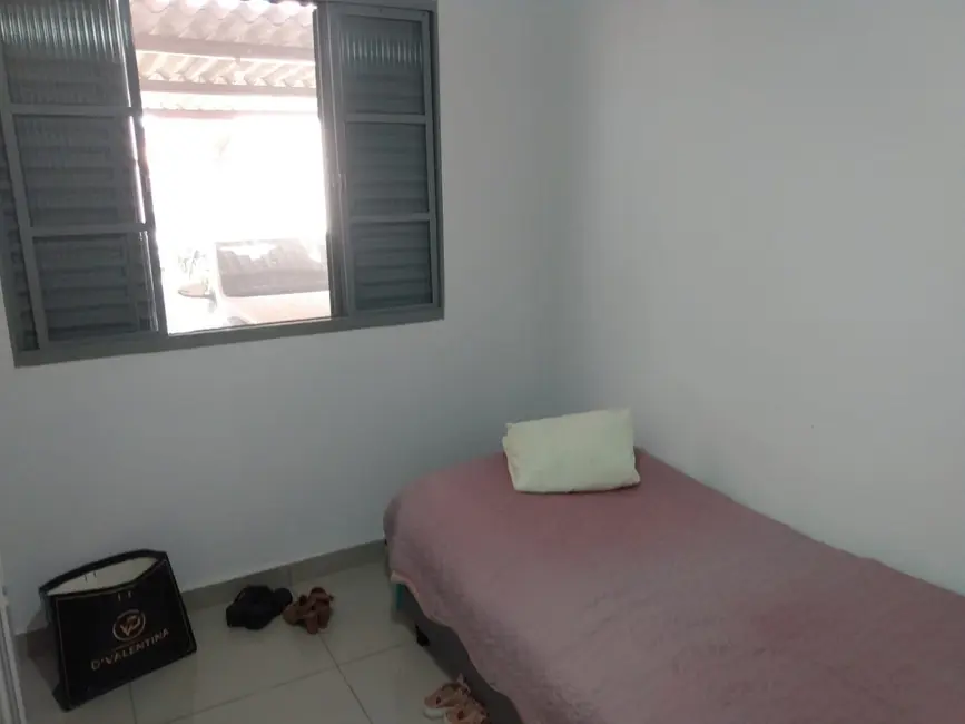 Foto 5 de Casa com 4 quartos à venda, 140m2 em Bela Vista, Pindamonhangaba - SP