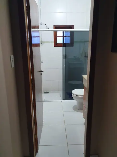 Foto 2 de Casa com 2 quartos à venda, 82m2 em Pindamonhangaba - SP