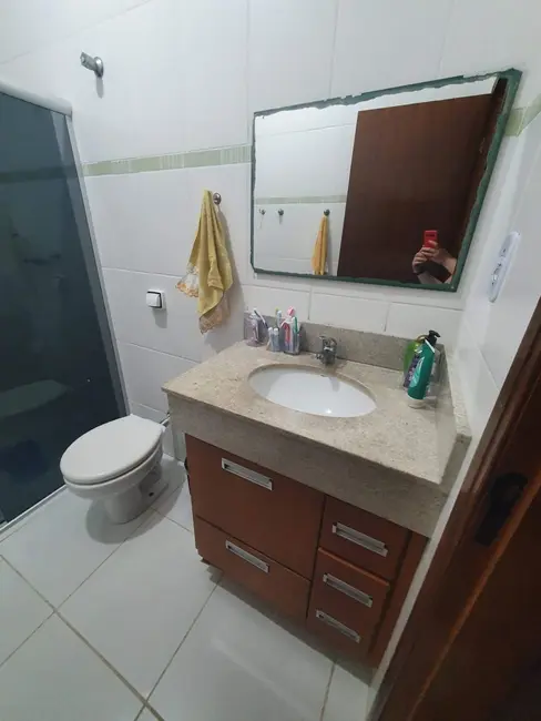 Foto 1 de Casa com 2 quartos à venda, 82m2 em Pindamonhangaba - SP