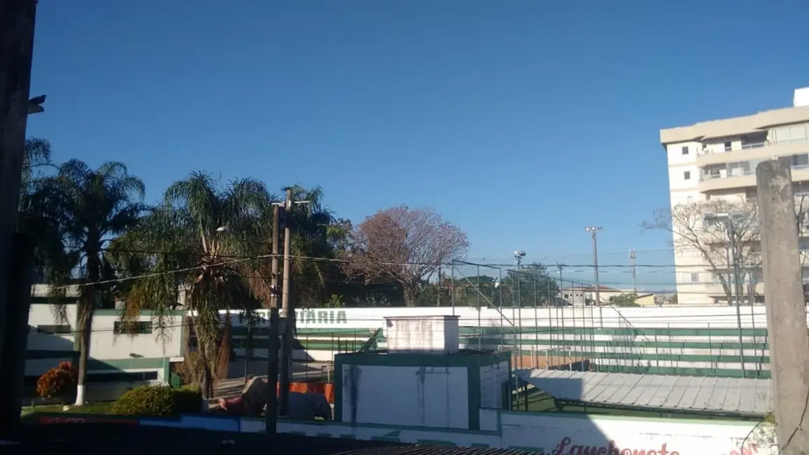 Foto 1 de Casa com 3 quartos à venda, 185m2 em Pindamonhangaba - SP