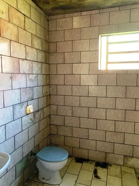 Foto 8 de Casa com 2 quartos à venda, 137m2 em Conjunto Residencial Araretama, Pindamonhangaba - SP