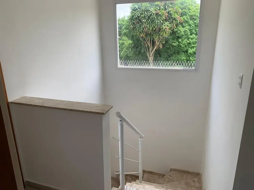 Foto 8 de Casa de Condomínio com 3 quartos à venda, 119m2 em Vila Areao, Taubate - SP