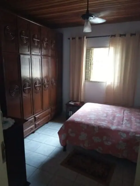 Foto 4 de Casa com 5 quartos à venda, 440m2 em Estiva, Taubate - SP